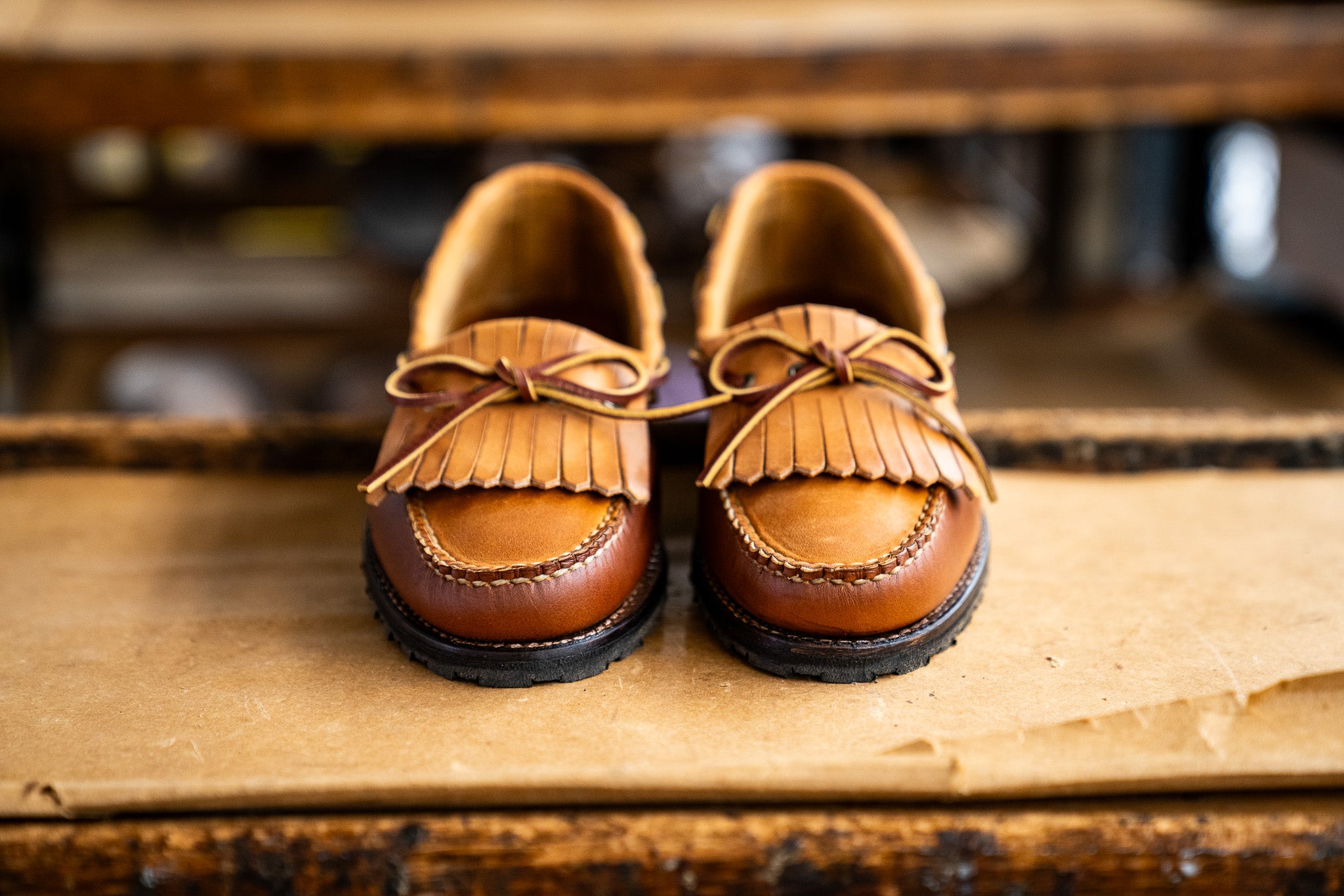 Kiltie Loafer - Chicago Tan/Tan Labrador